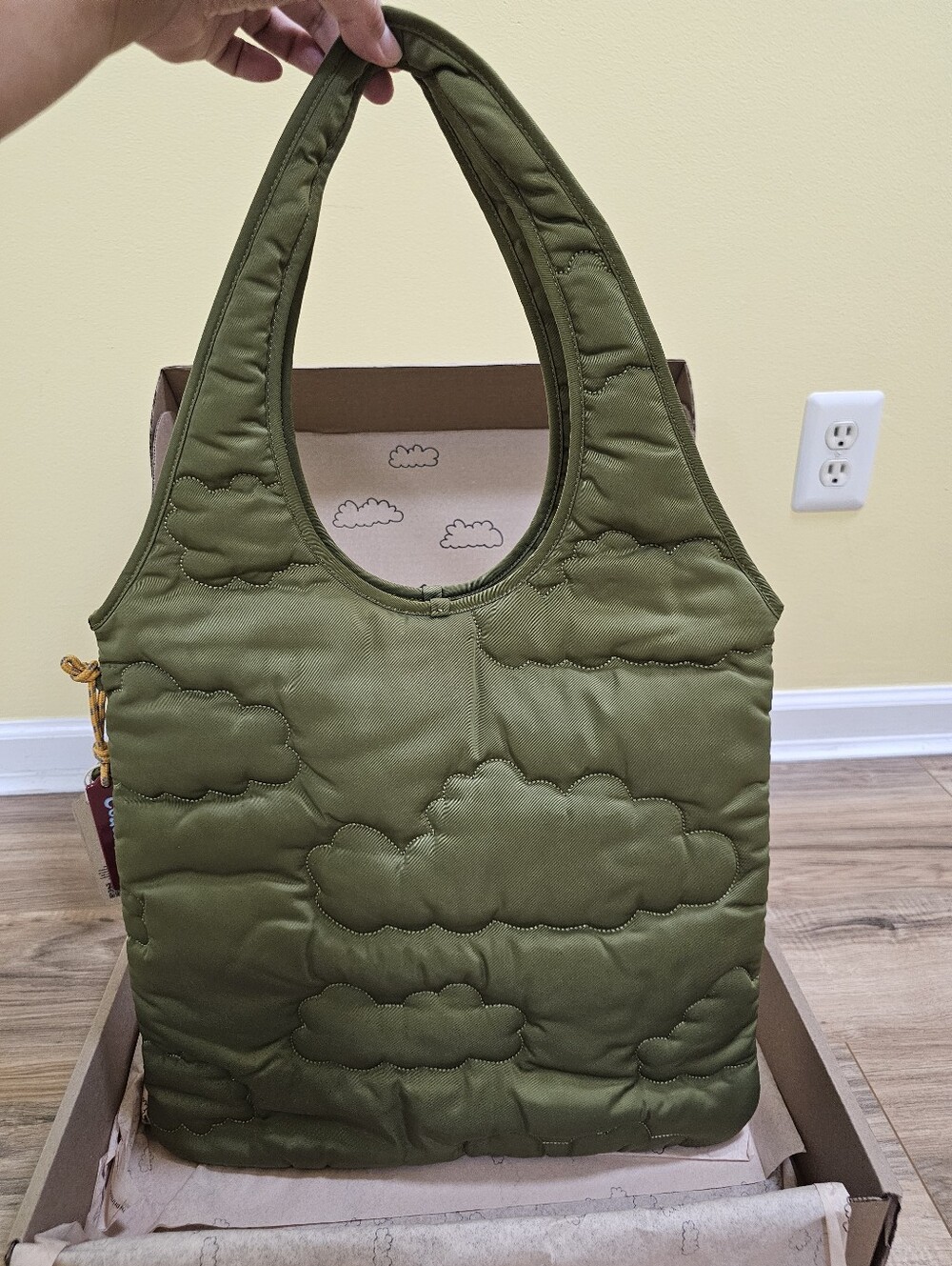 Coachtopia Loop Flat Tote - Picture 4 of 12